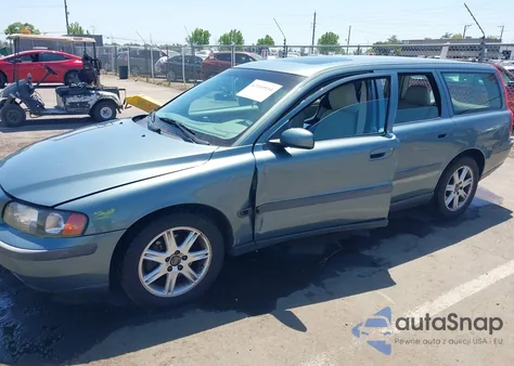 2004 Volvo V70 2.4 из США, поврежденный, VIN YV1SW64A942403847